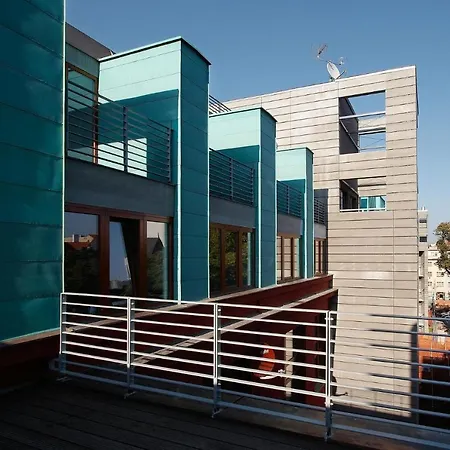 Fully Renovated Stylish Duplex In A Convenient Location * Prag